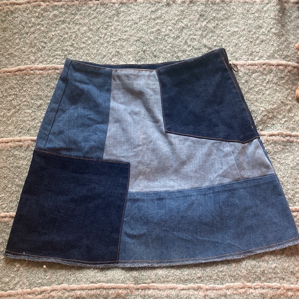 Denim patch skirt